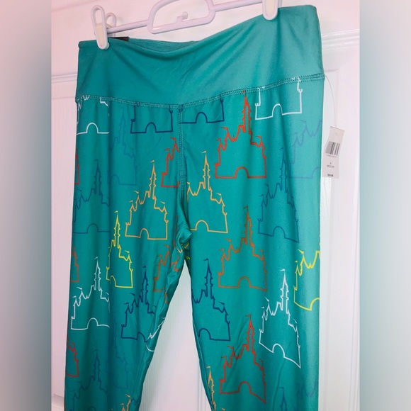 Disney cropped leggings (M) - Picture 2 of 6